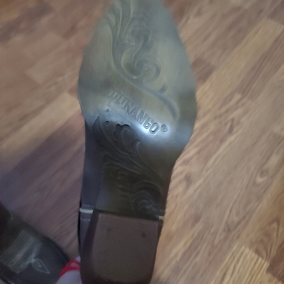 Boots - Picture 9 of 10